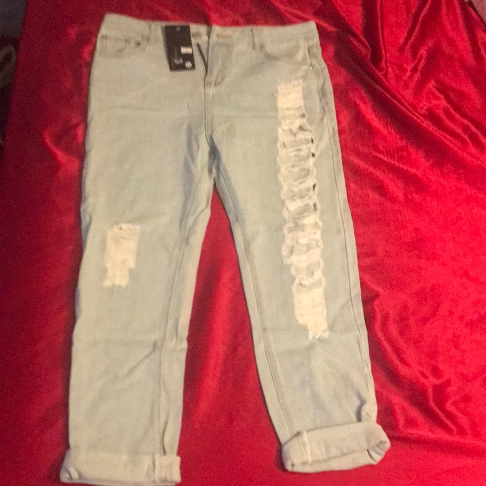 light wash distressed jeans